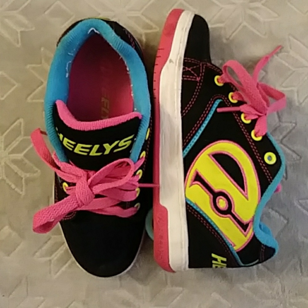 Heelys - Picture 3 of 5